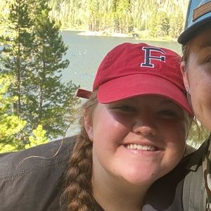 Meet your Posher, Malia